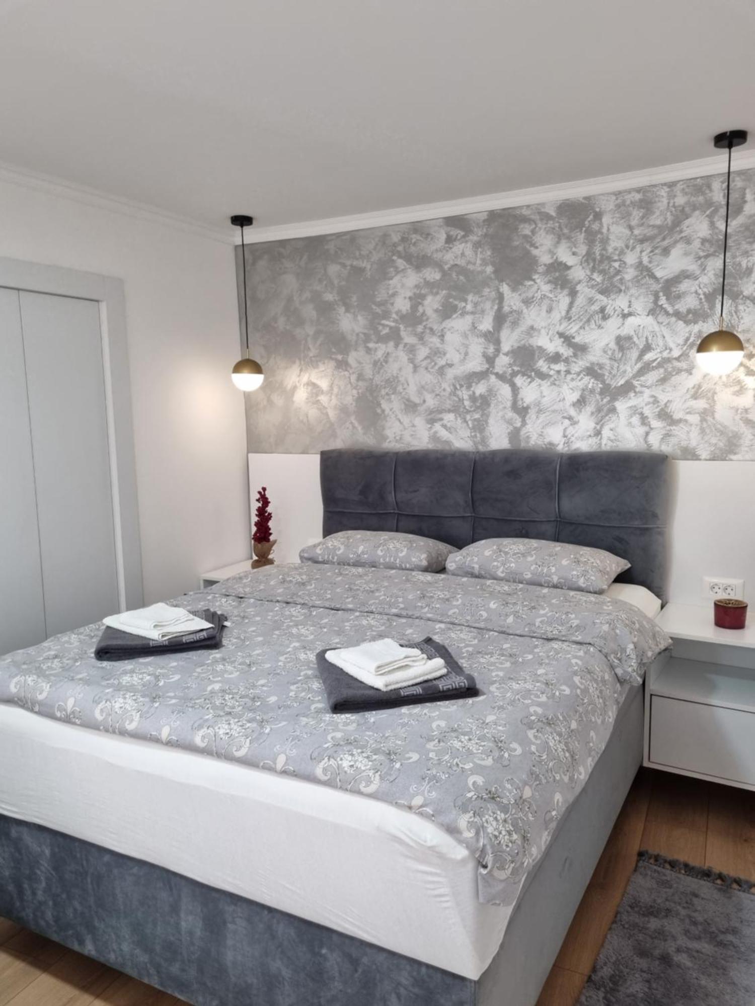 Apartments Deni Mostar Extérieur photo